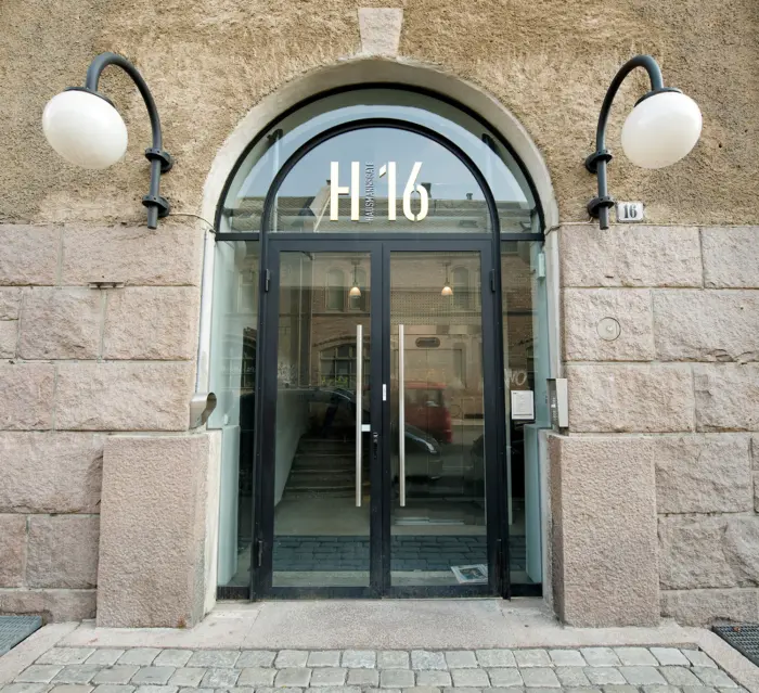 HAUSMANNSGATE-090427FSF003